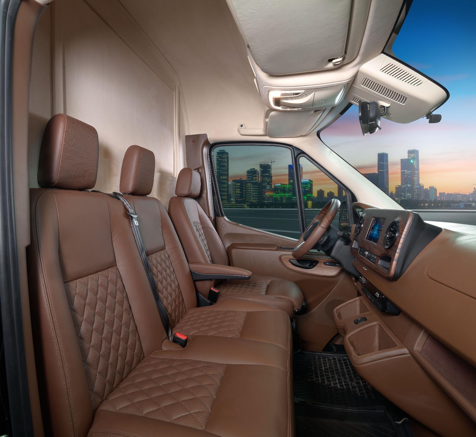 Mercedes Sprinter 9+1 küçük görsel 8