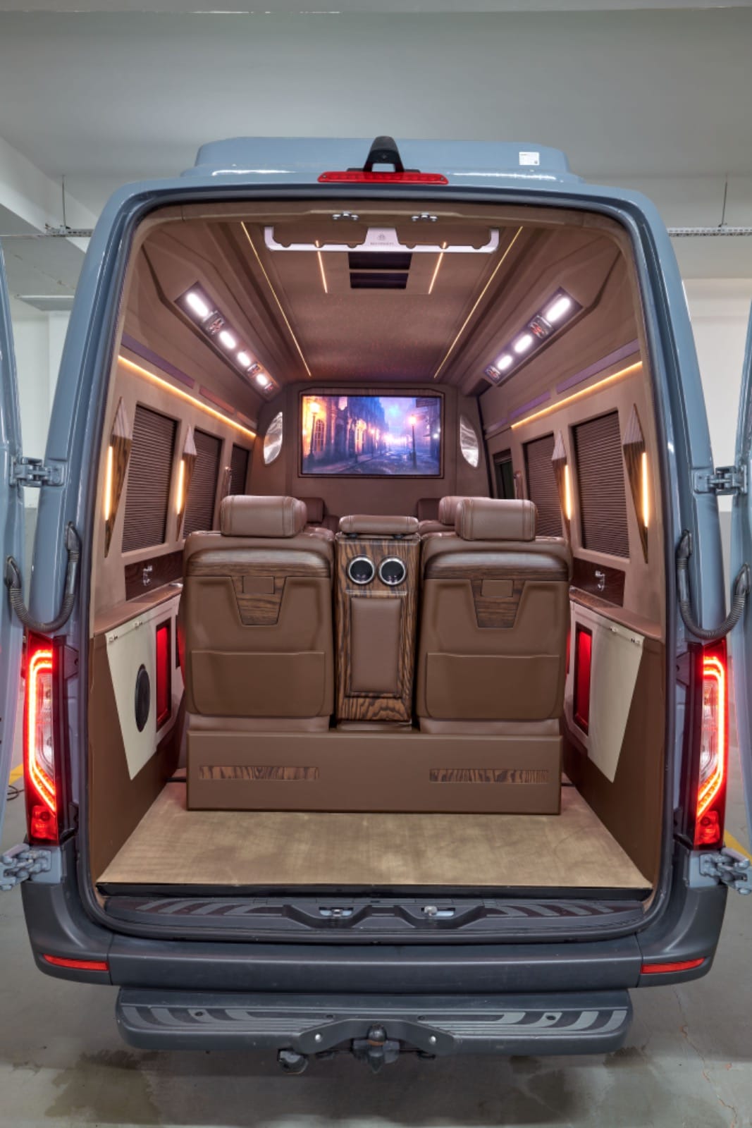 Mercedes Sprinter 9+1 küçük görsel 9